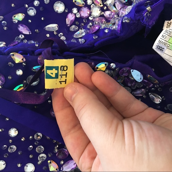 Graduation/formal gown - Picture 6 of 6